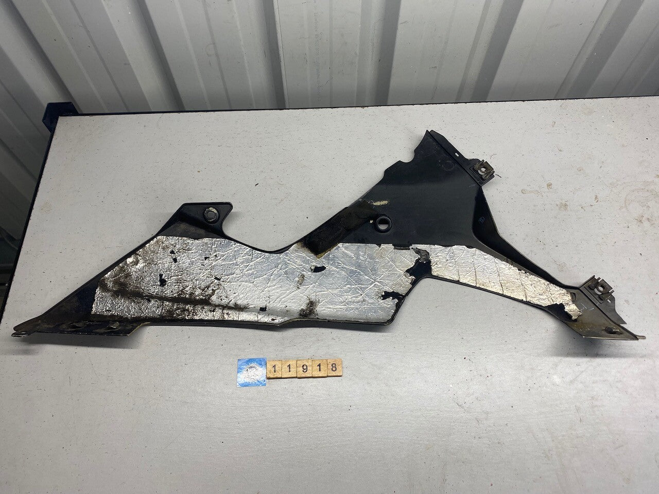 Yamaha YZF R1 02-03 Lower Left Hand Cowl Panel 5PW-Y2808-00-P0