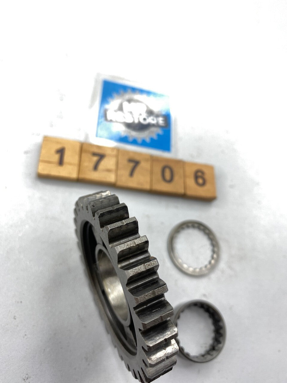 Honda XR250 1996-04 Transmission Countershaft 3rd Gear (29T) 23451-KCZ