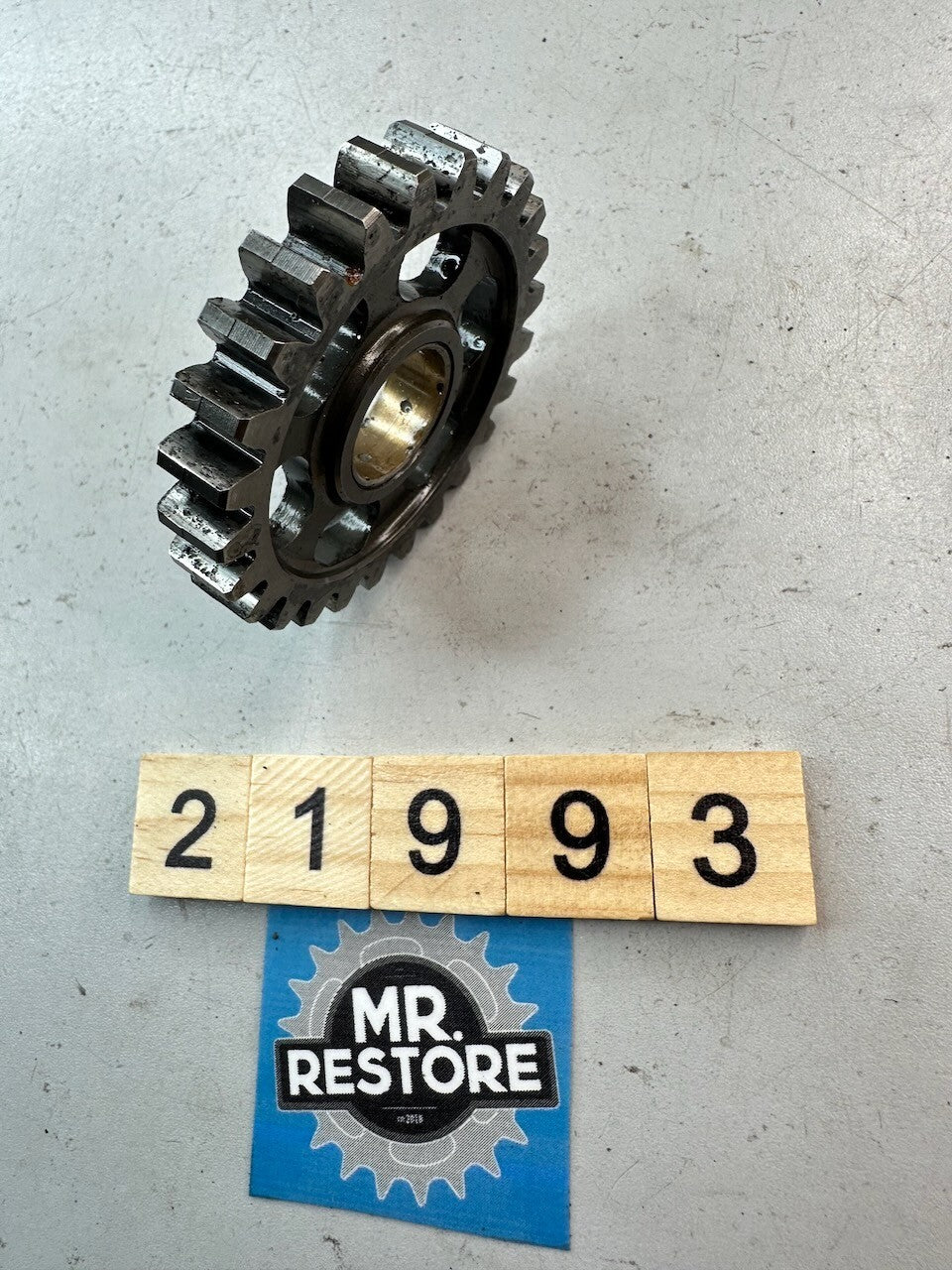 Honda CR125R 1983-85 Kick Starter Idle Gear (25T) 28230-KA3-710