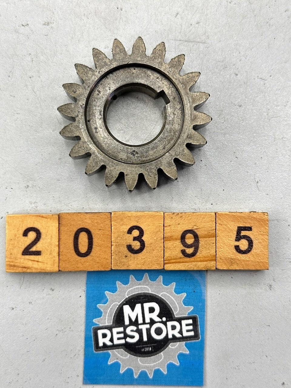 Suzuki DR350 '94-99' Primary Drive Gear (20T) 21111-15D21