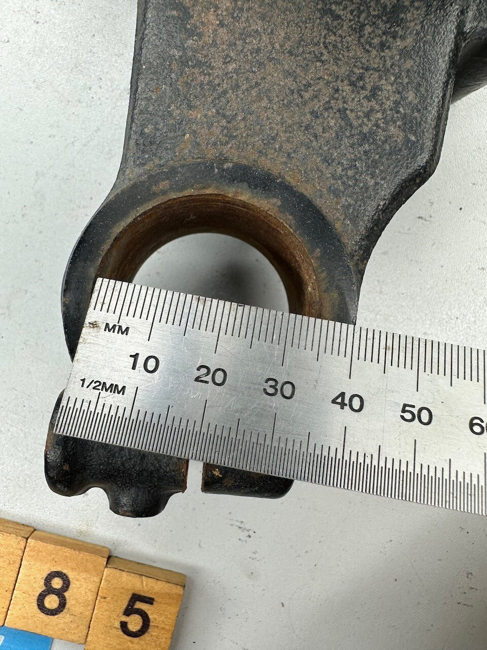 Suzuki DR200 Triple Tree Fork Clamp