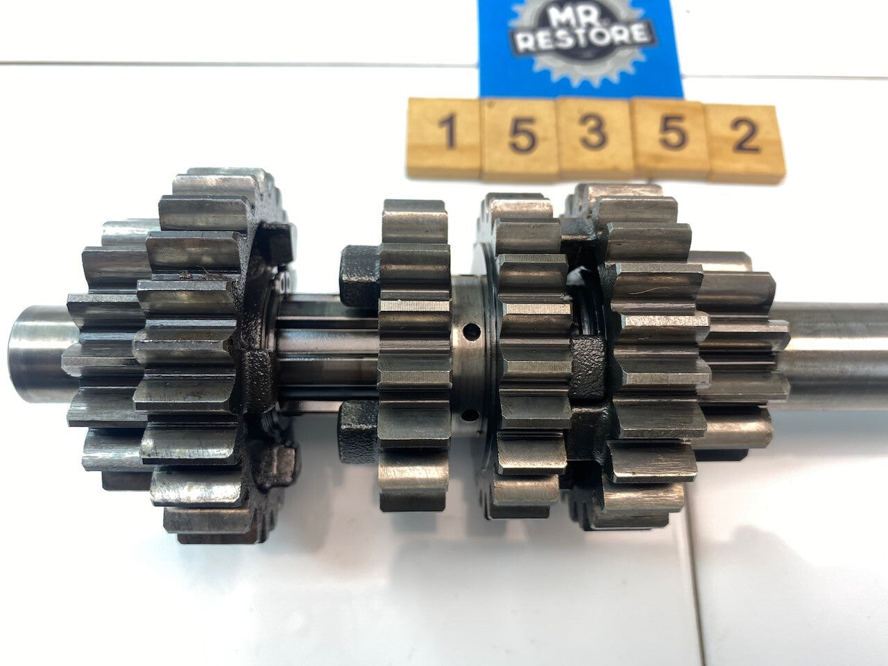 Suzuki RGV250 1991-96 Drive Shaft & Gears 24121-22D01
