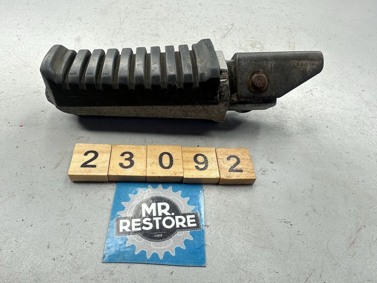 Kawasaki ZX750 GPZ750 KZ750 KZ1100 GPZ1100 KZ1000 Z1000 Pillion Rear Foot Peg