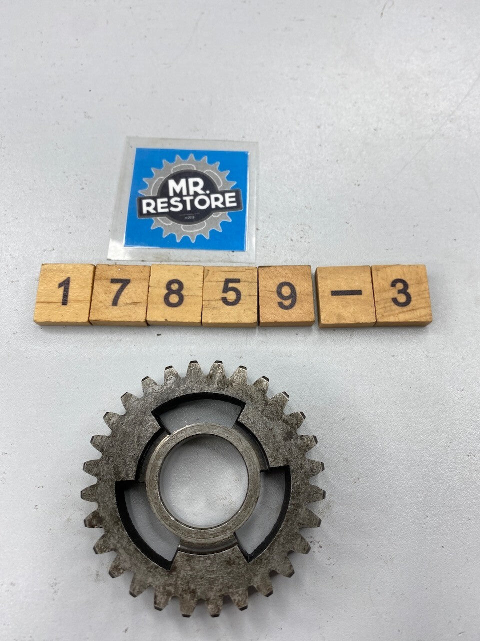 Yamaha SR500 SR400 XT500 TT500 Transmission 2nd Wheel Gear 583-17221