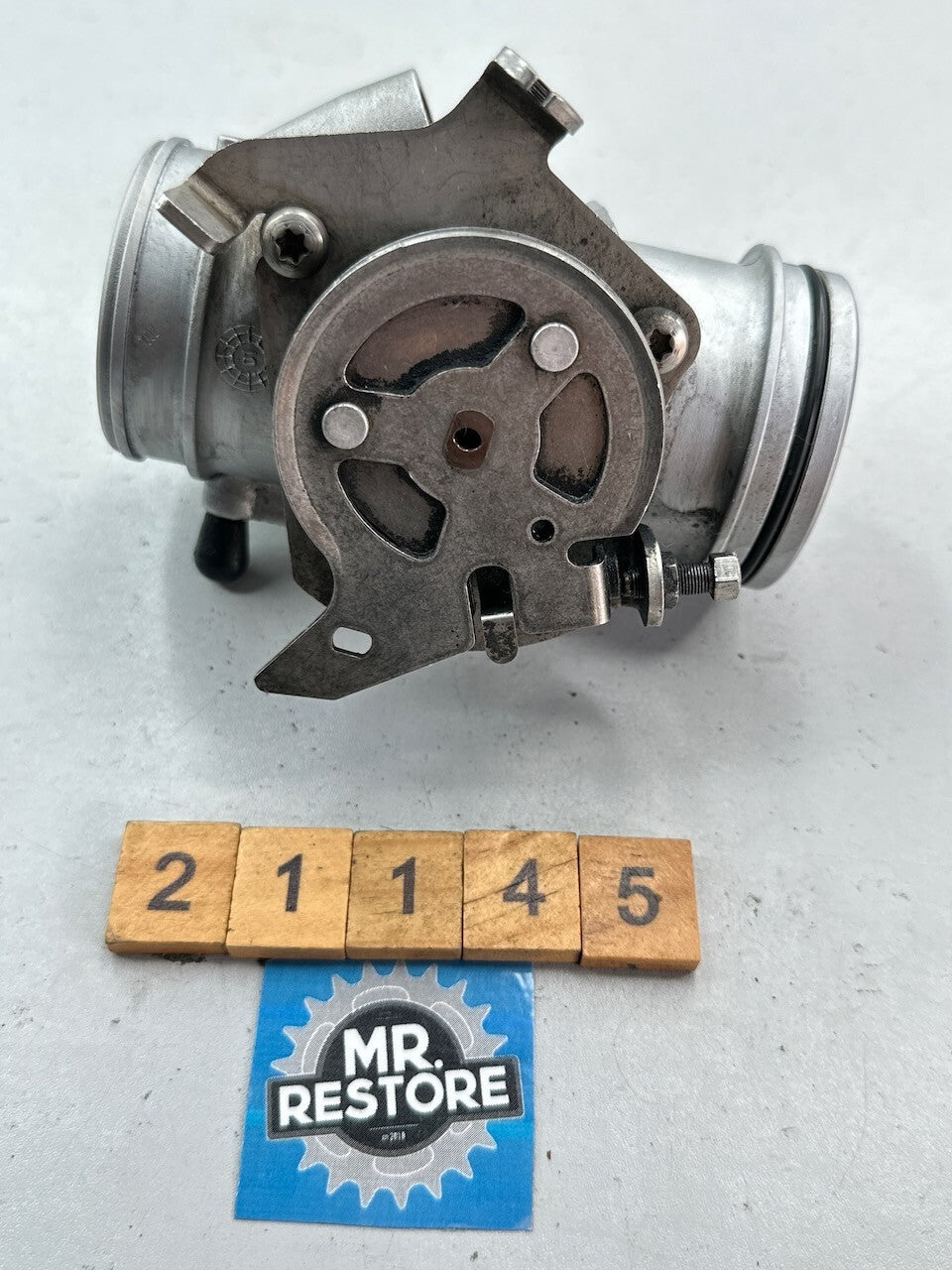 BMW R1100S R1150GS R1150RS R/H Throttle Body Butterfly 13541342496