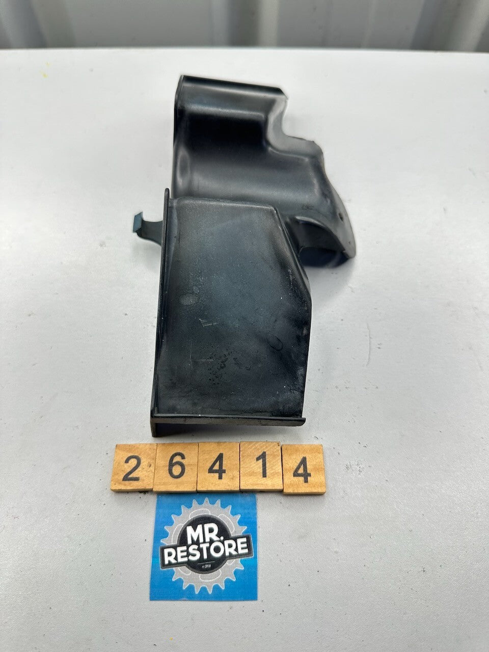 Honda VF1000 '84-85' Front Cover Cowling Panel 84610-MB6  84610-MB6-000