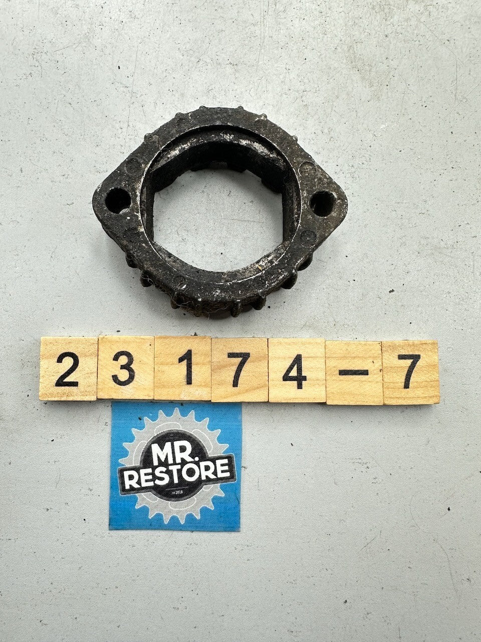 Yamaha XJ650 XJ550 XJ400 YX600 OEM Exhaust Ring Nut Flange 4H7-14612
