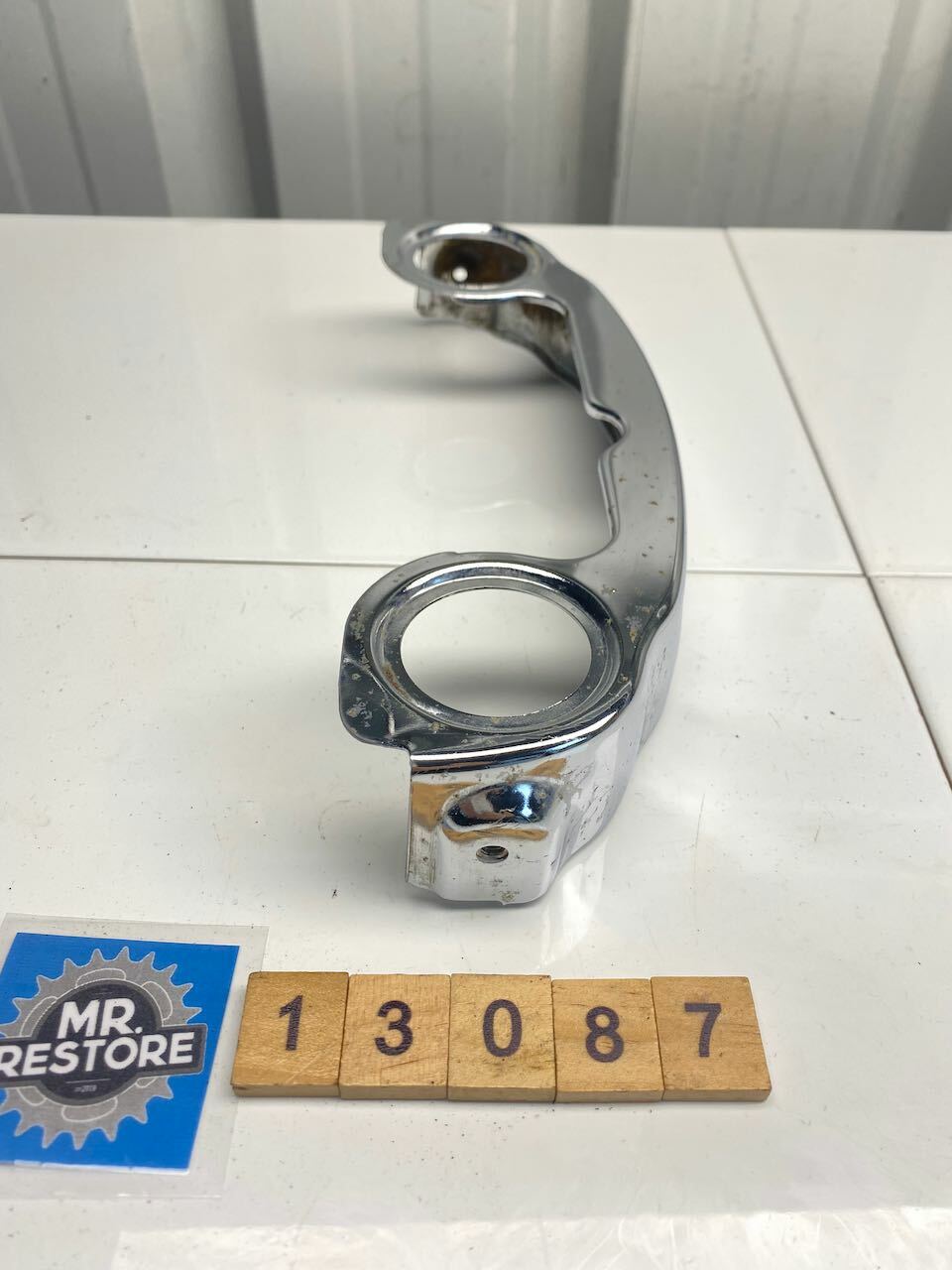 Suzuki GSX750 37mm Chrome Fork Cover - Chrome V good