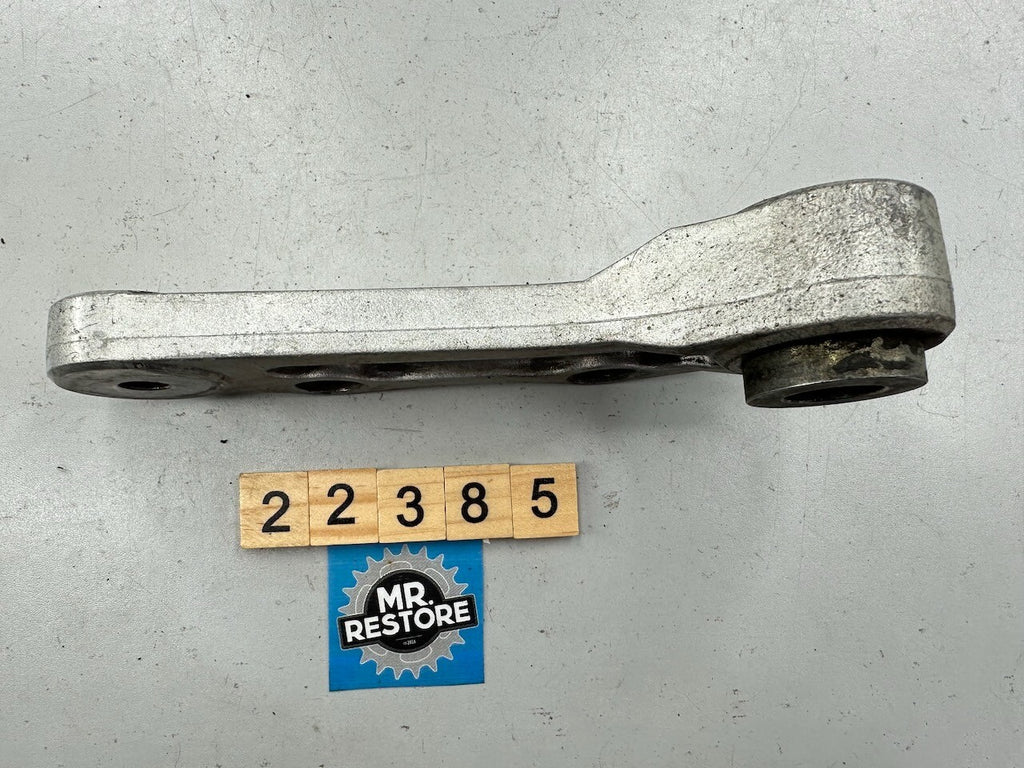 Kawasaki GPZ1000RX ZX1000 1986-88 Rear Brake Caliper Bracket 43034-1071
