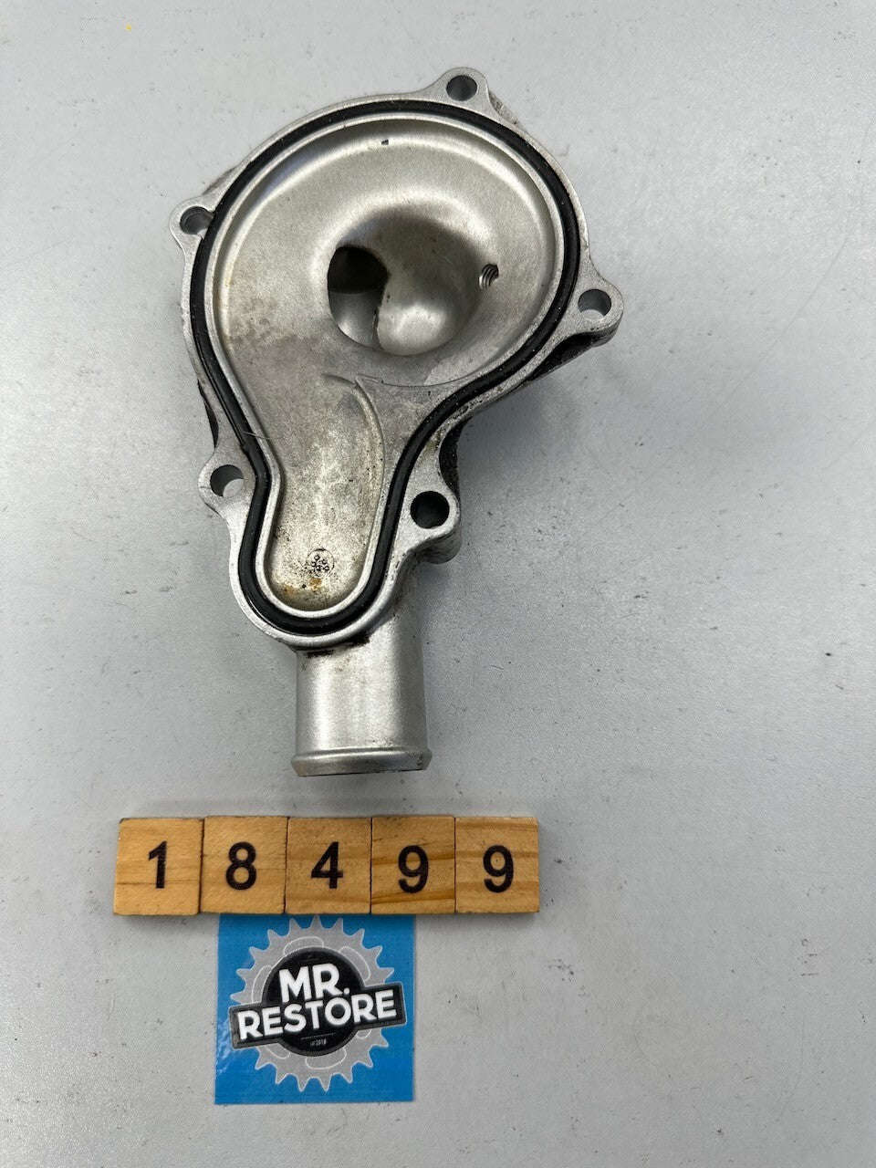 Yamaha TRX850 TDM850 Water Pump Cover 4UN-Y1242
