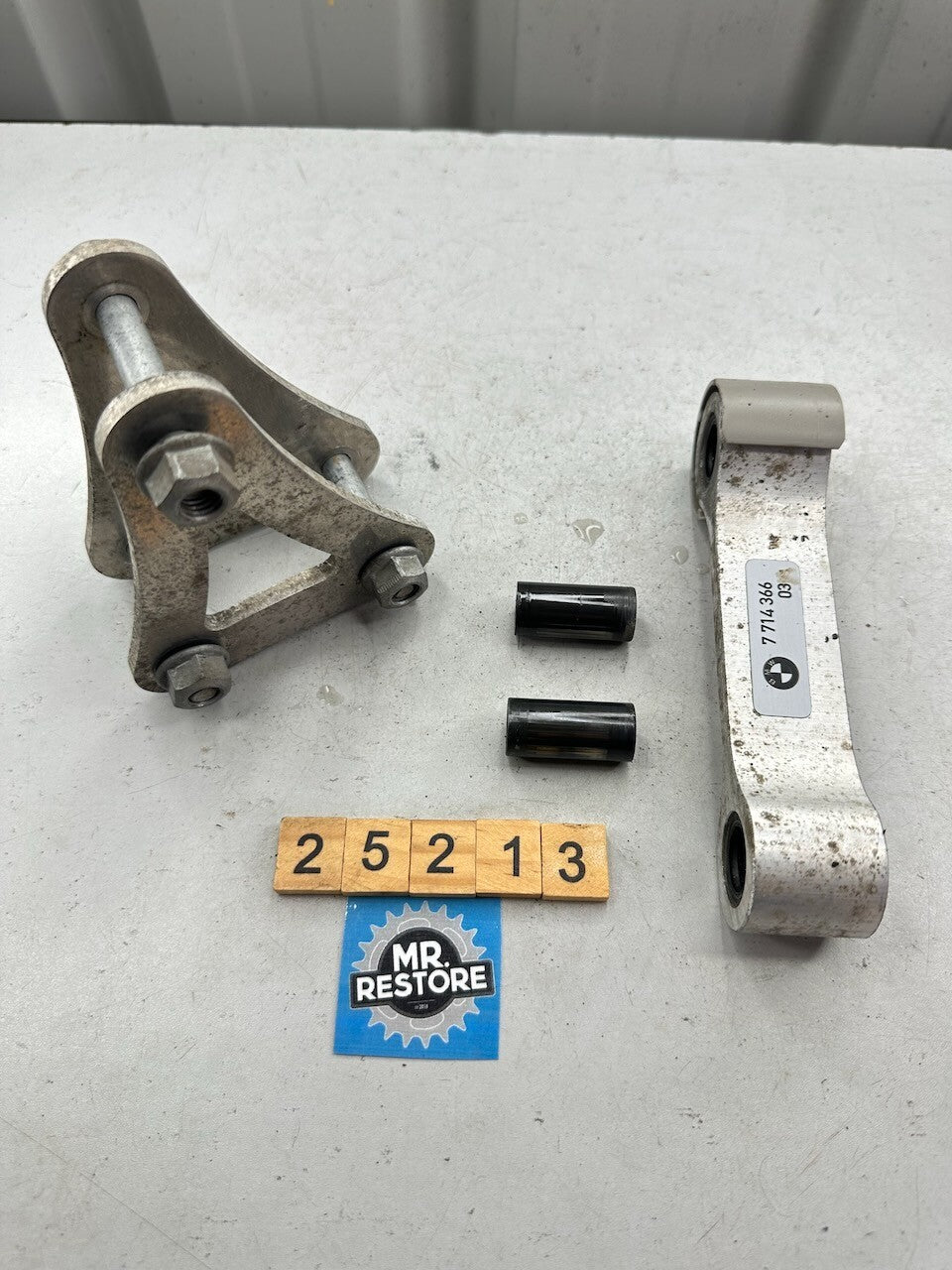 BMW K1300R K1200R K1300S K1200S K1300GT K1200GT Rear Shock Arm Linkage