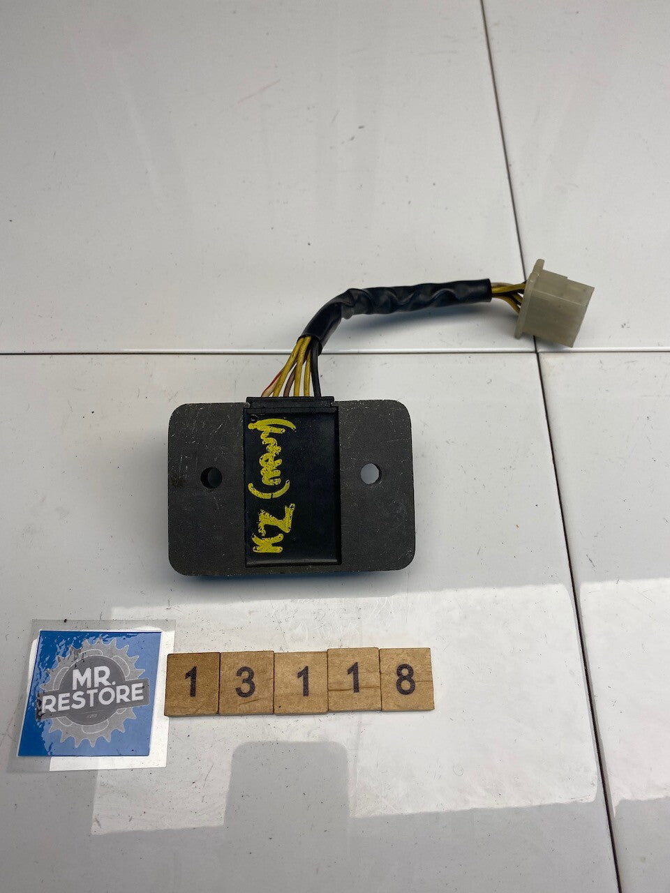 Kawasaki Z KZ Many Models Voltage Regulator SH530-12