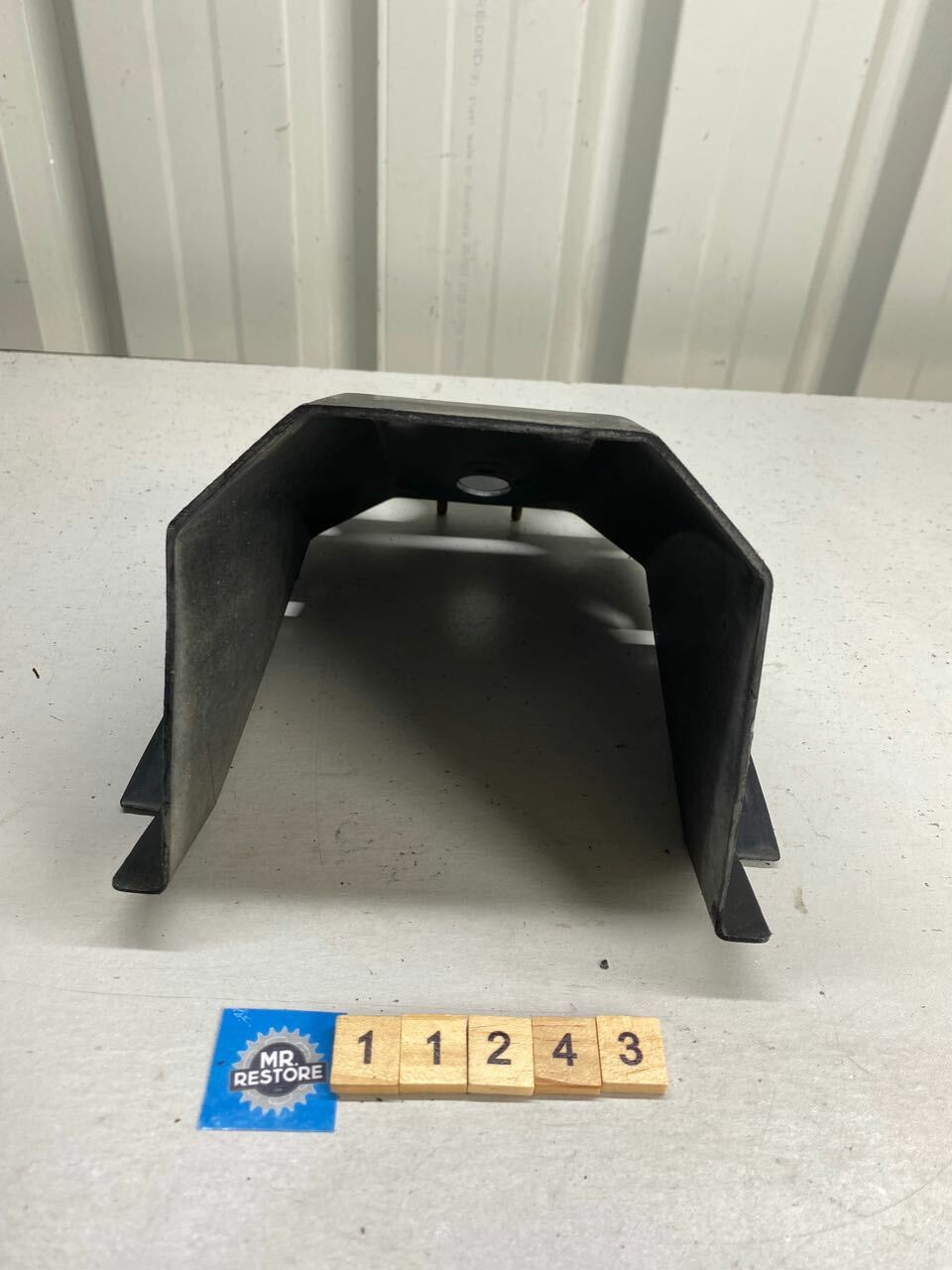 Kawasaki GPX250 EX250 Rear Fender Guard Hugger 35023-1220