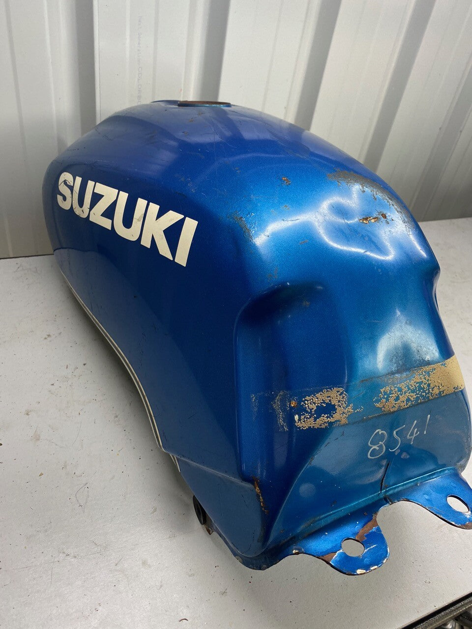 Suzuki GSX400 F W G Fuel Gas Tank