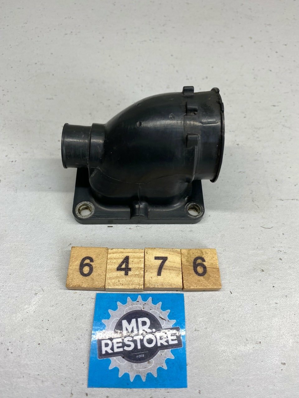 Yamaha RD500LC RZ500 RZV500R Intake Manifold OEM 47X-13555 47X-13565 