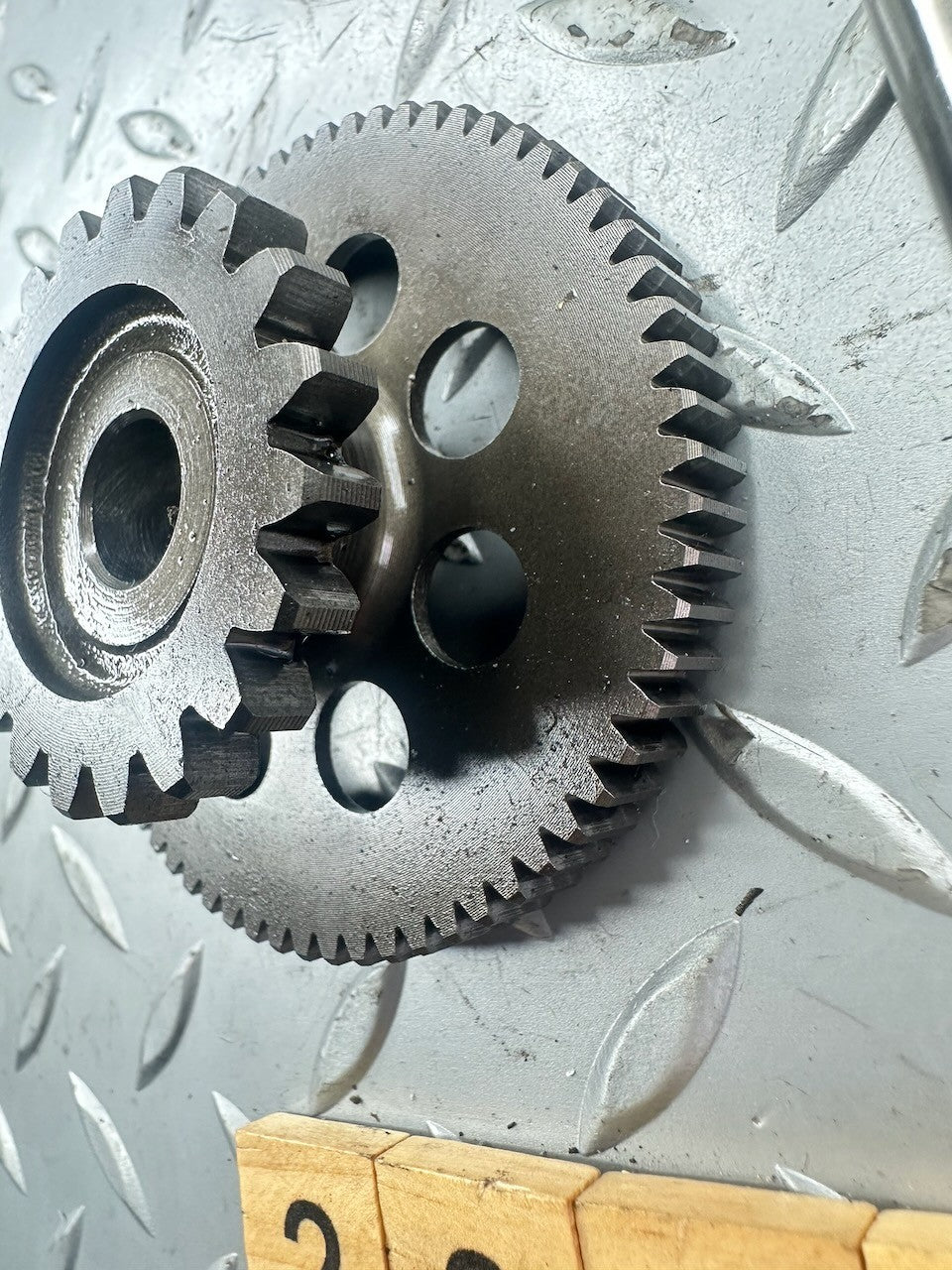 Honda CBF250 '04-09' Starter Gear & Pin 28131-KPF-900