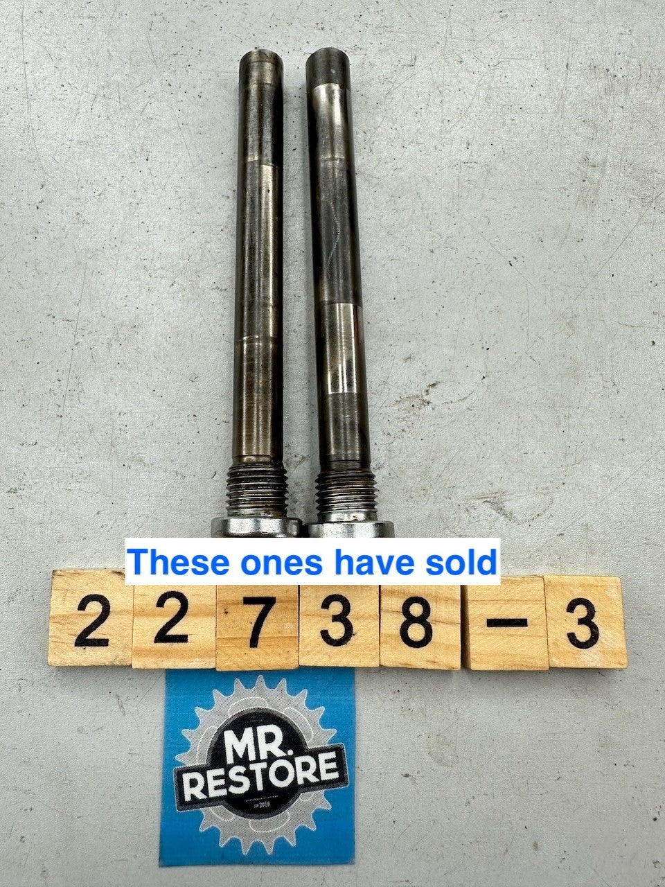 Honda XR250 XR200 XL250 Rocker Arm Shaft (pair) 14451-KK0-010