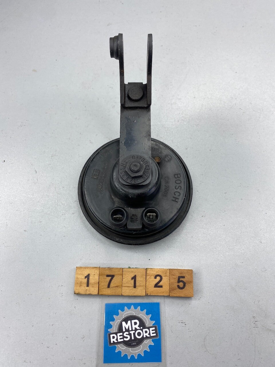 BMW R1100 R850 R100 259T 259R 259E Bosch Horn & Bracket 703881117
