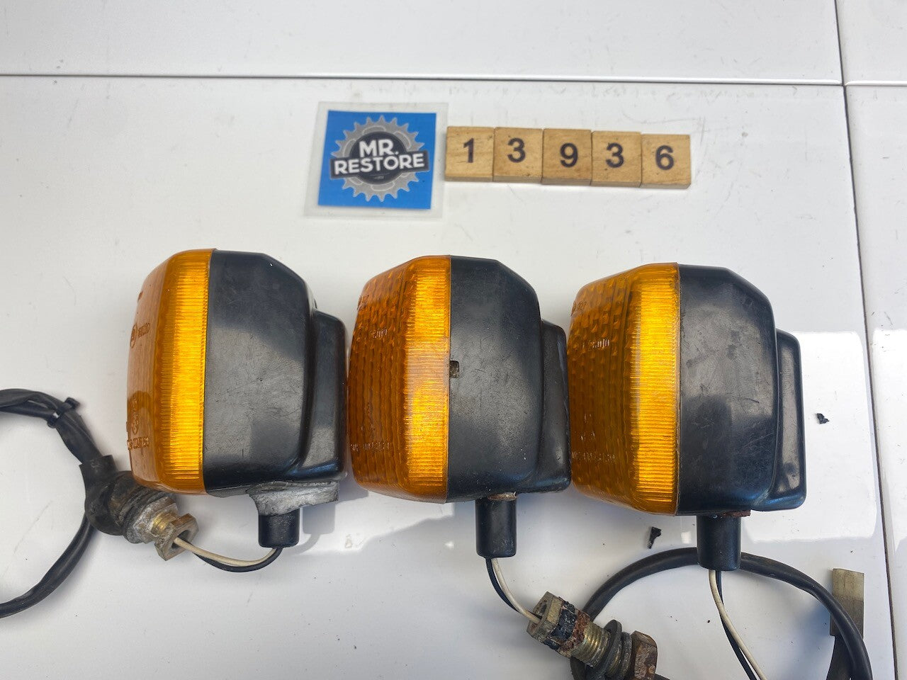 Triumph Tiger 900 T400 Indicators x 3 With OEM Lenses