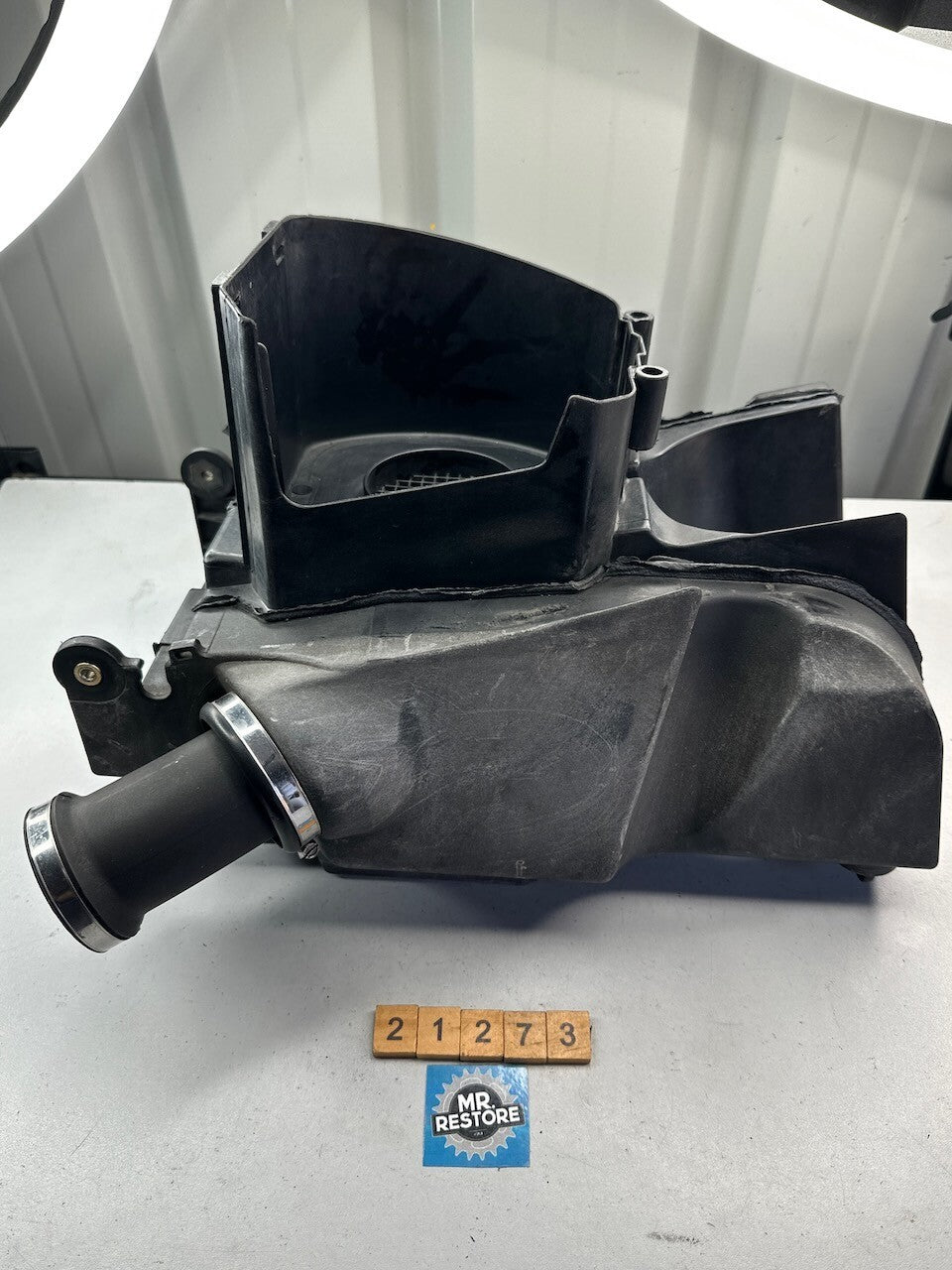 BMW R1150GS R1150RT R1100RT R1100RS Air Cleaner Filter Box & Ducts 13711341202