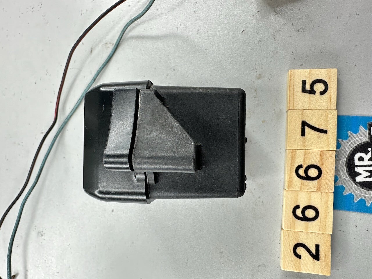 Yamaha FZ750 Dashboard Pilot Light Panel Assy. 2KK8353000