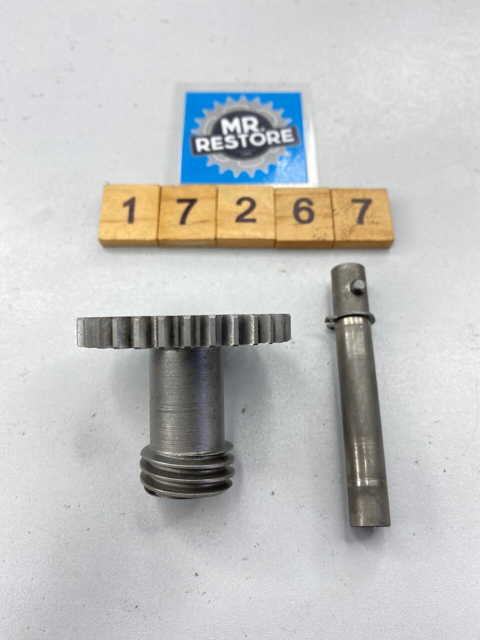 Honda XL350 XL250 Tachometer Pinion & Shaft 12410-385 & 12420-329-700