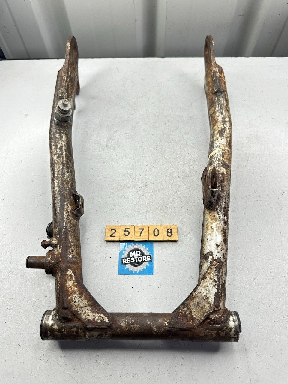 Yamaha TY250 1974 & 1977 Swingarm 493-22110-02-35