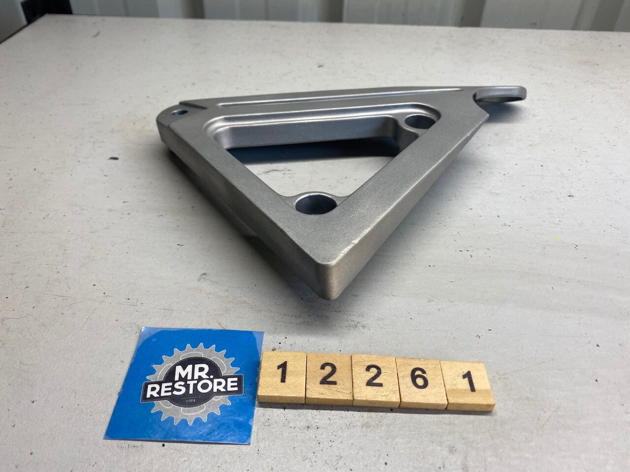 Yamaha XJ650 L Turbo L/H Foot Rest Hanger Bracket - Vapour Blasted 16G-27442
