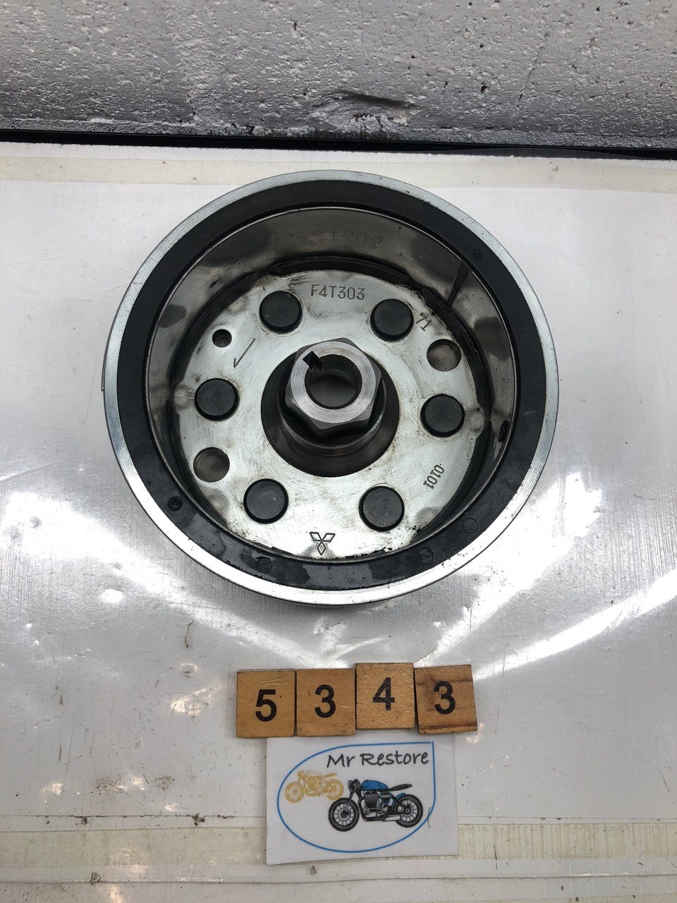 Suzuki DR250 S Generator Rotor Flywheel 32102-14D10
