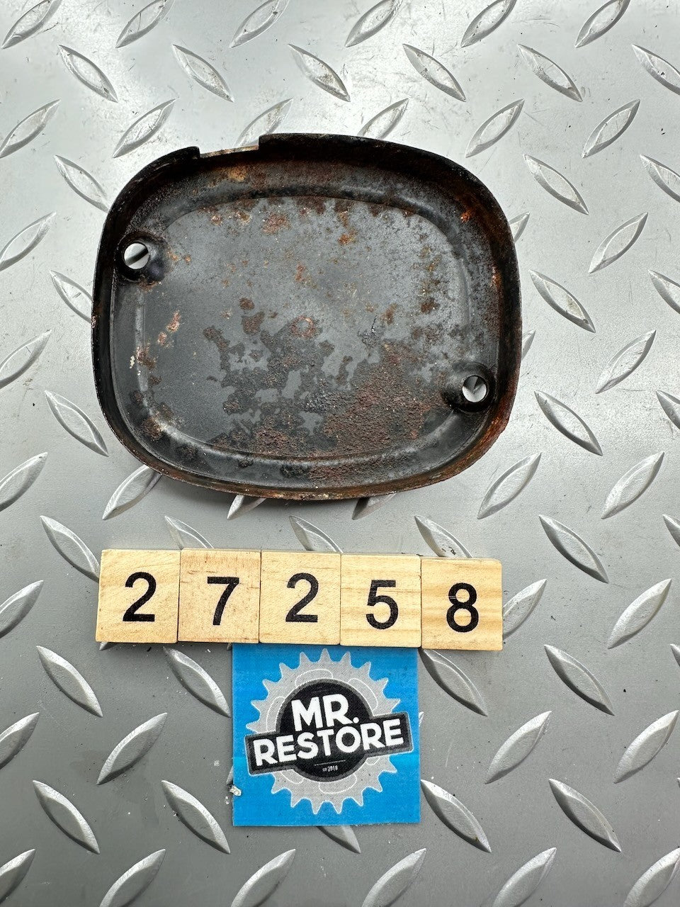 Suzuki SP370 '78-79' Contact Breaker Cover 11174-32400