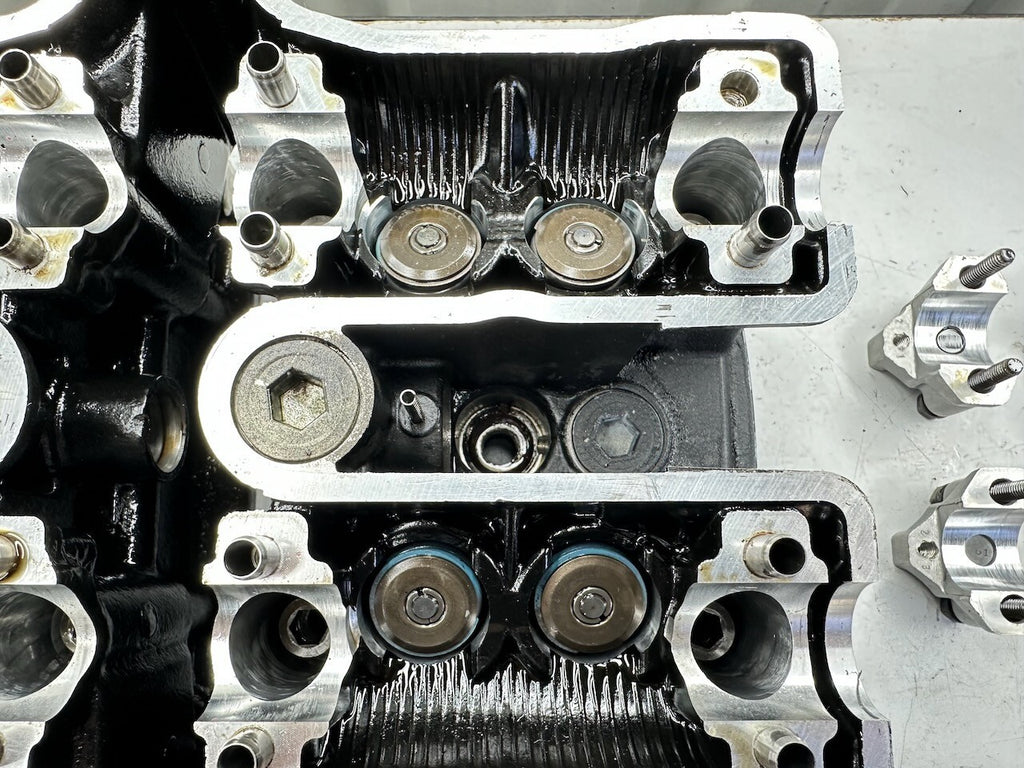 Yamaha V-Max 1200 VMX12 '85-94' Cylinder Head Rear (Fully Functional) 1FK-11101