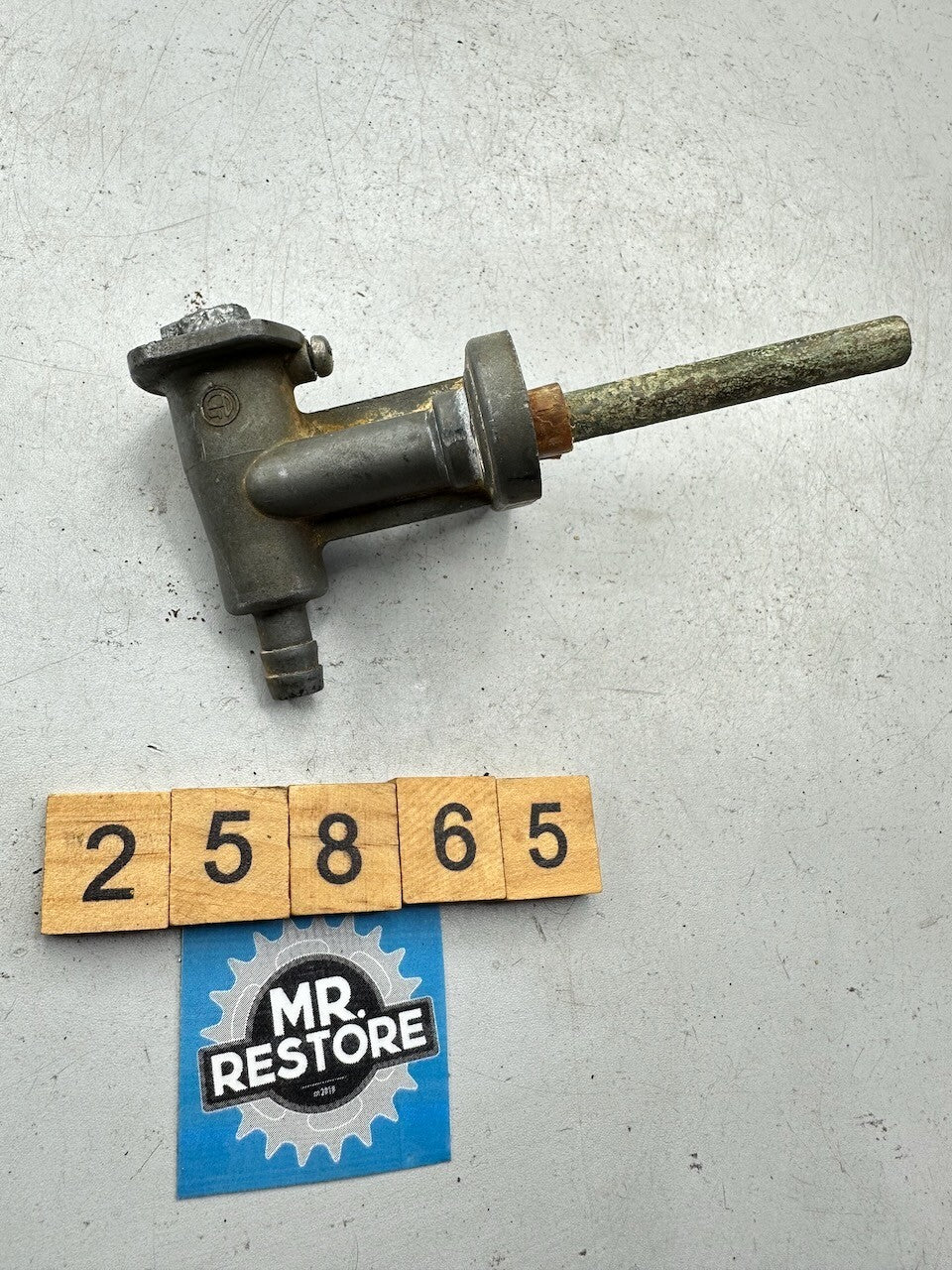 Kawasaki Z1300 KZ1300 '79-82' OEM Fuel Tap Petcock (spares/repair) 51023-1028