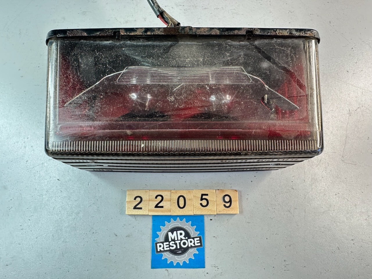 Kawasaki GT550 Z550 ER250 Z750 ZX550 GPZ550 OEM Taillight & Lens (tested)