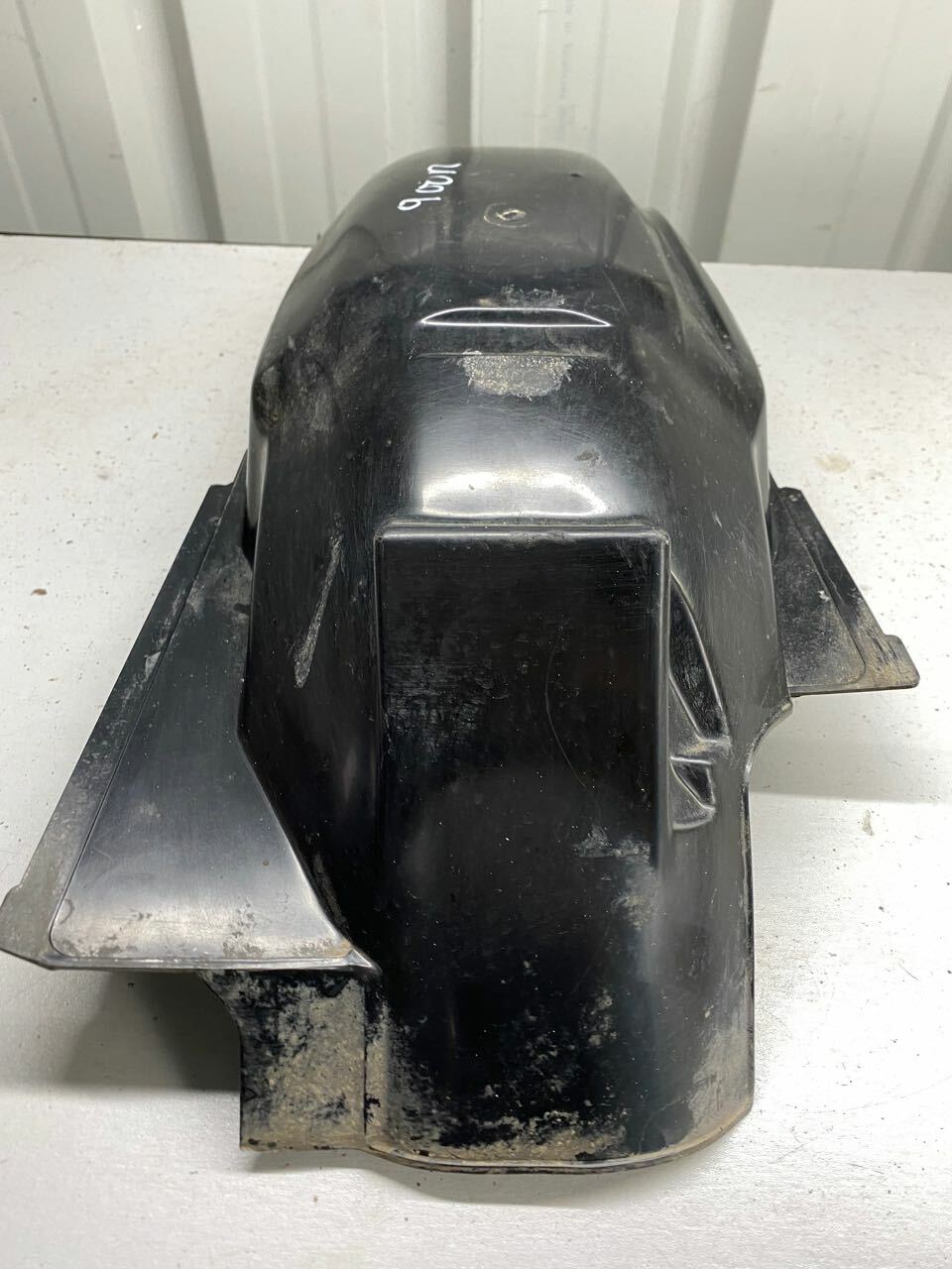 Kawasaki GPZ900R ZX900 GPZ750R Rear Fender Under Guard