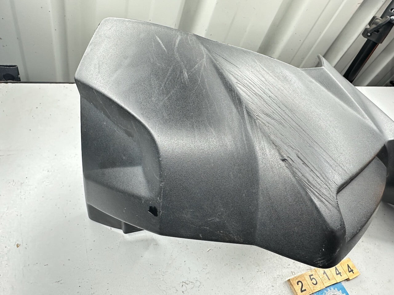 BMW K1300R '07-15' Left Covering 46637711107