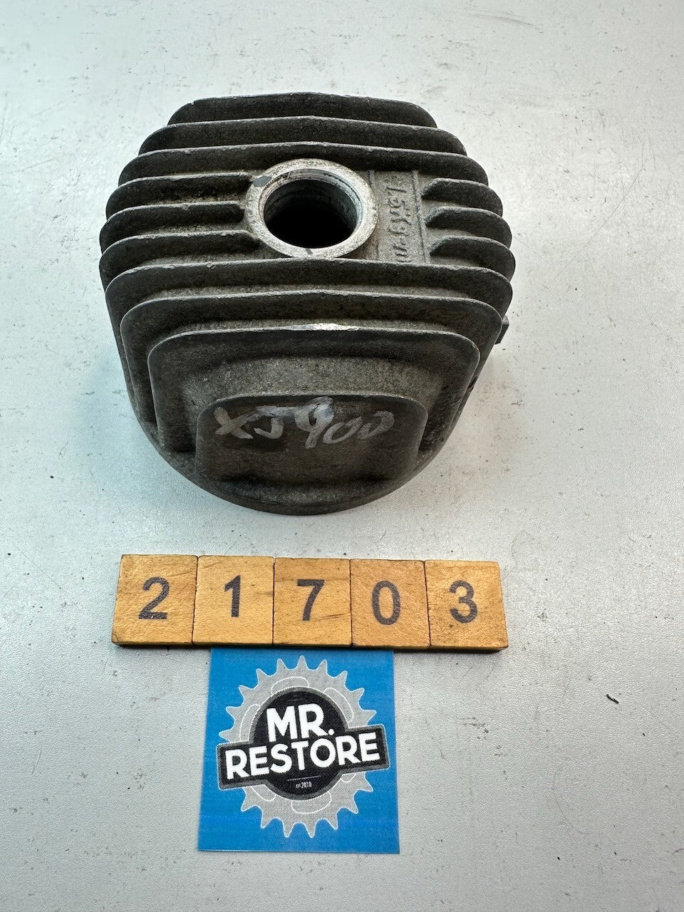 Yamaha XJ900 XJ750 XJ700 XJ650 FZR600 FZR500 FZR400 Oil Filter Cover