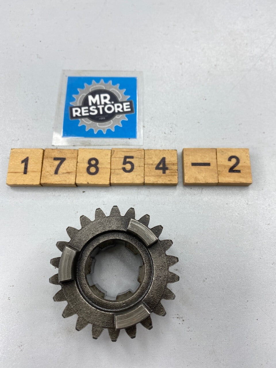 Yamaha SR500 SR400 XT500 TT500 Transmission 4th Wheel Gear 583-17241