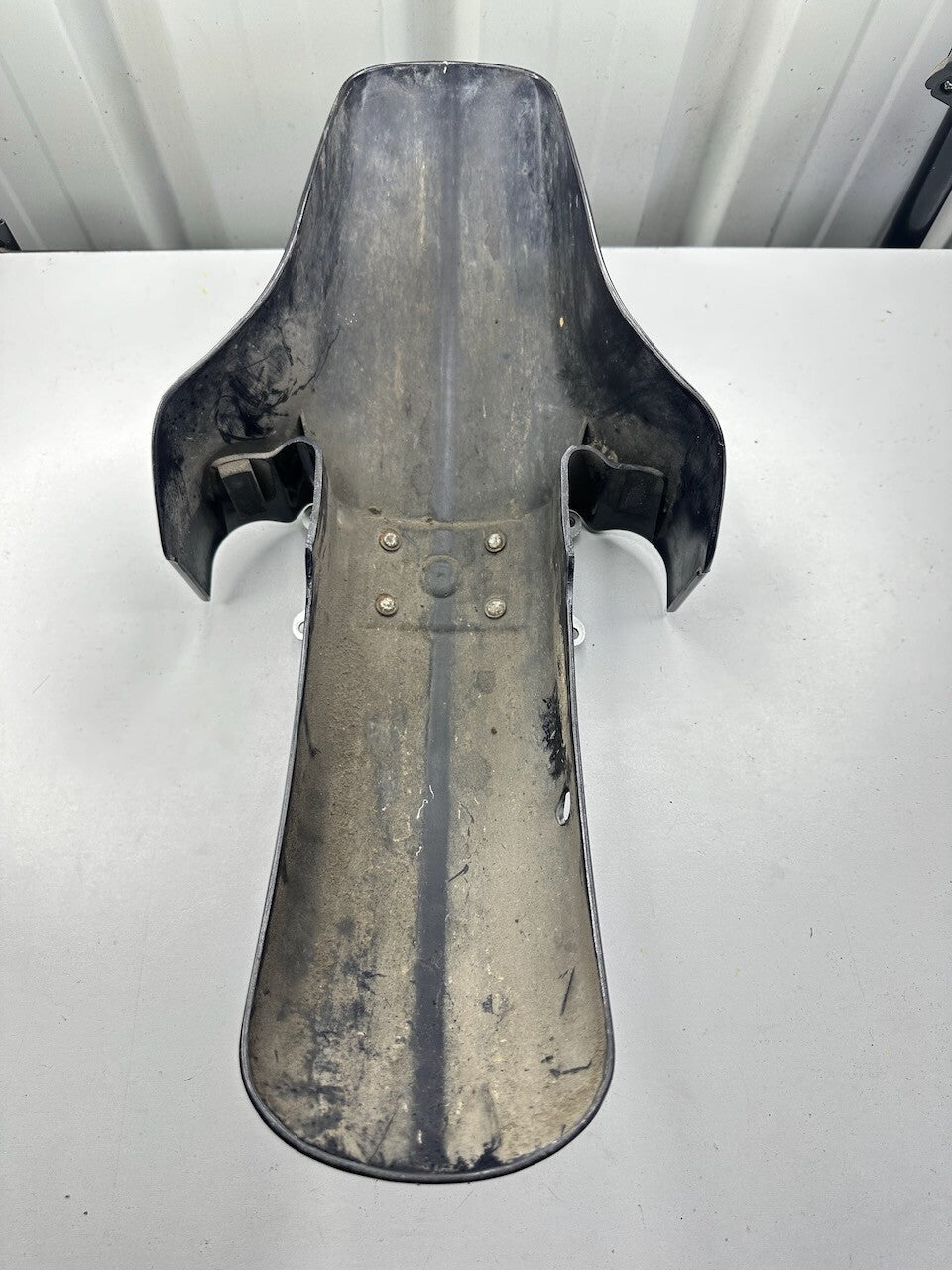 Yamaha FZR250 2KR 3LN & TZR250 Front Fender Mudguard (no cracks) 1KT-21510-00