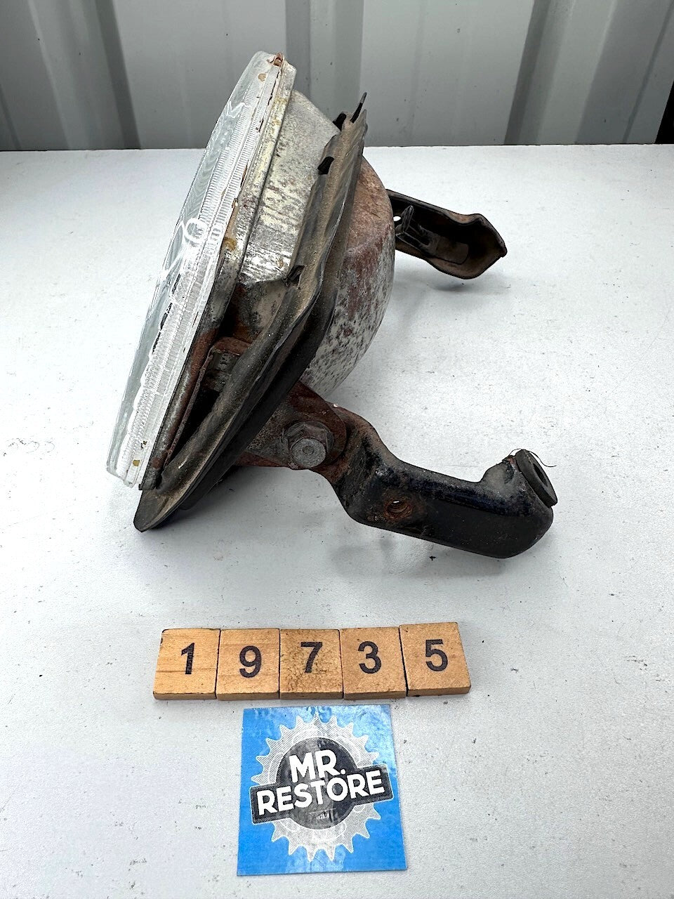 Honda XR250R OEM Headlight & Mounts Original Stanley Lens 33100-KY7-670