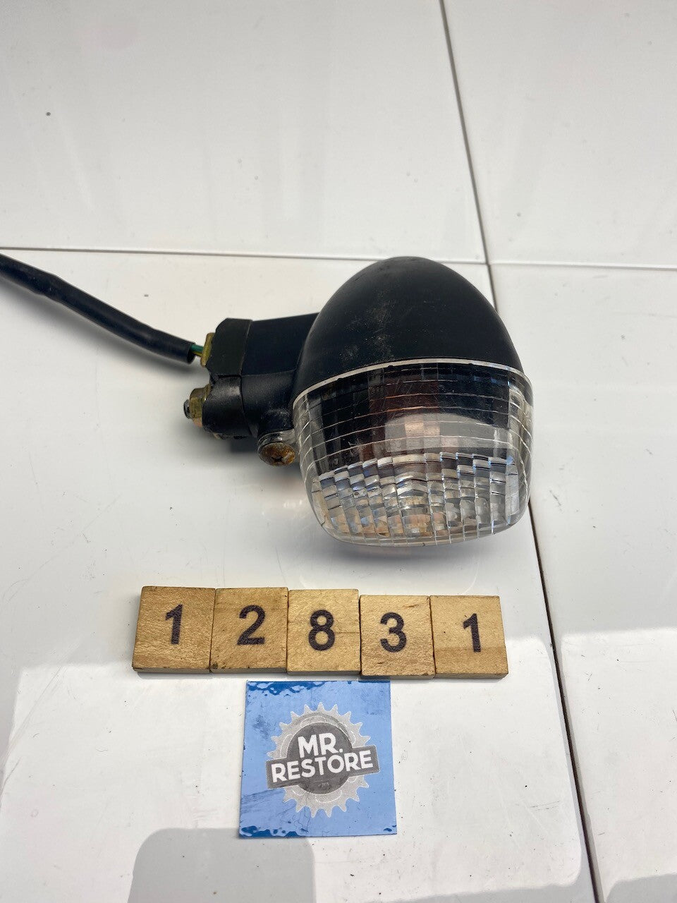 Yamaha TRX YZF FZR OEM Indicator (tested) (non OEM clear lens) 