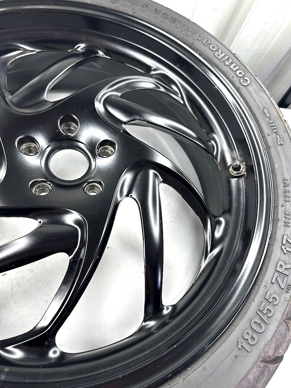 BMW F800S Rear Wheel With Good Condition Continental Tyre Fitted 7589363