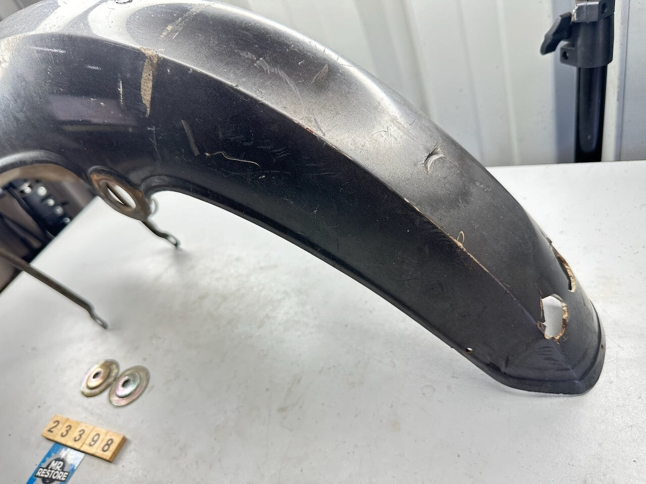 Yamaha V70 V80 V90 Front Mudguard Fender & Bracket (damaged)