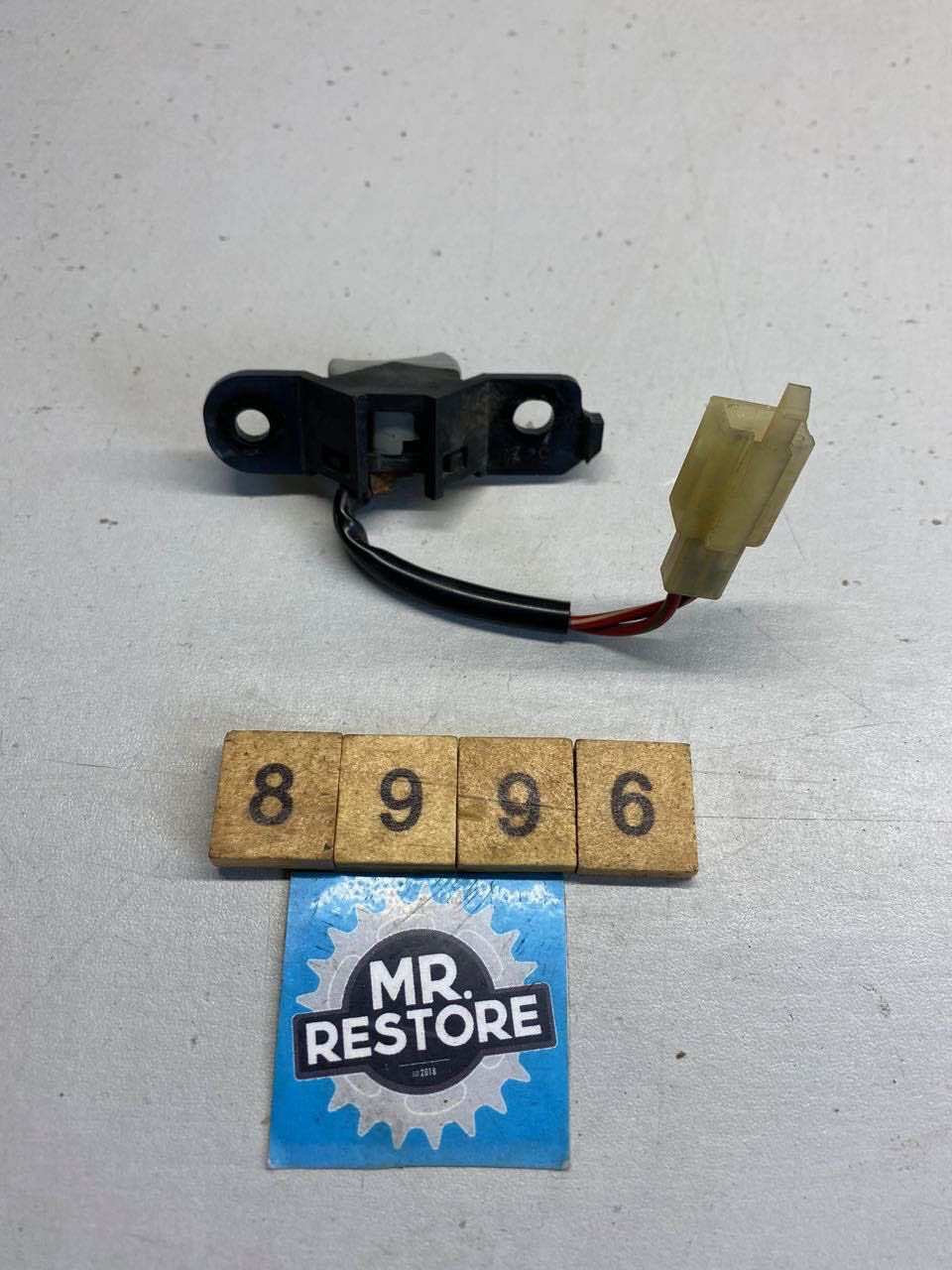 Yamaha FZR1000 FZR600 EXUP FJ1200 Reserve Fuel Switch OEM 3TJ-83964-00