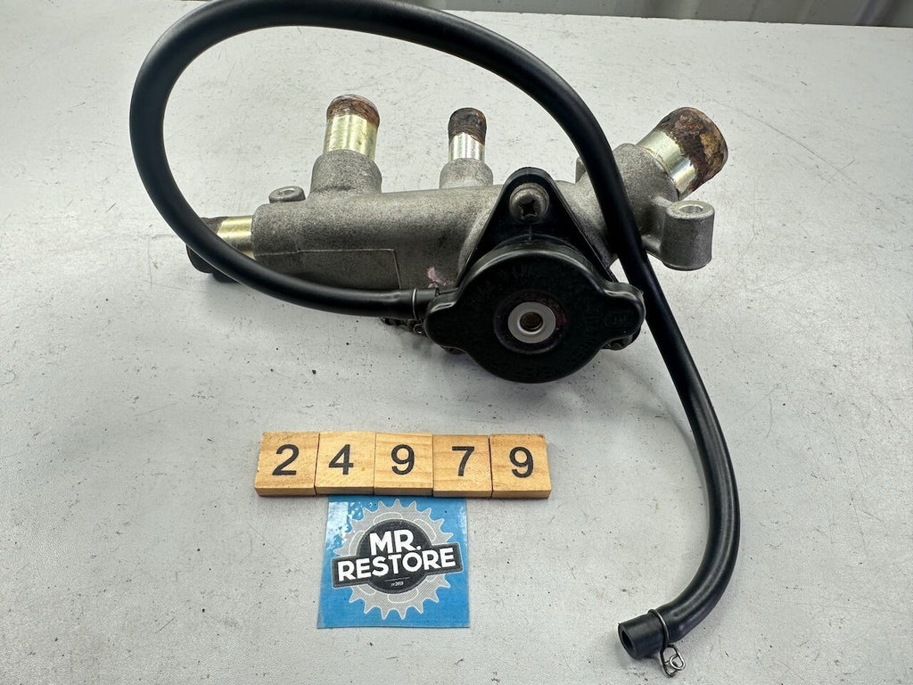 Yamaha V-Max 1200 VMX12 '85-03' Radiator Joint Cap & Senders 1FK-12479-01