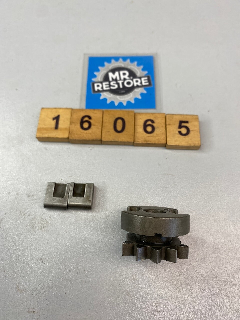 Suzuki Motorcycle Many Models Cam Driven Gear & Parts 25322-31301