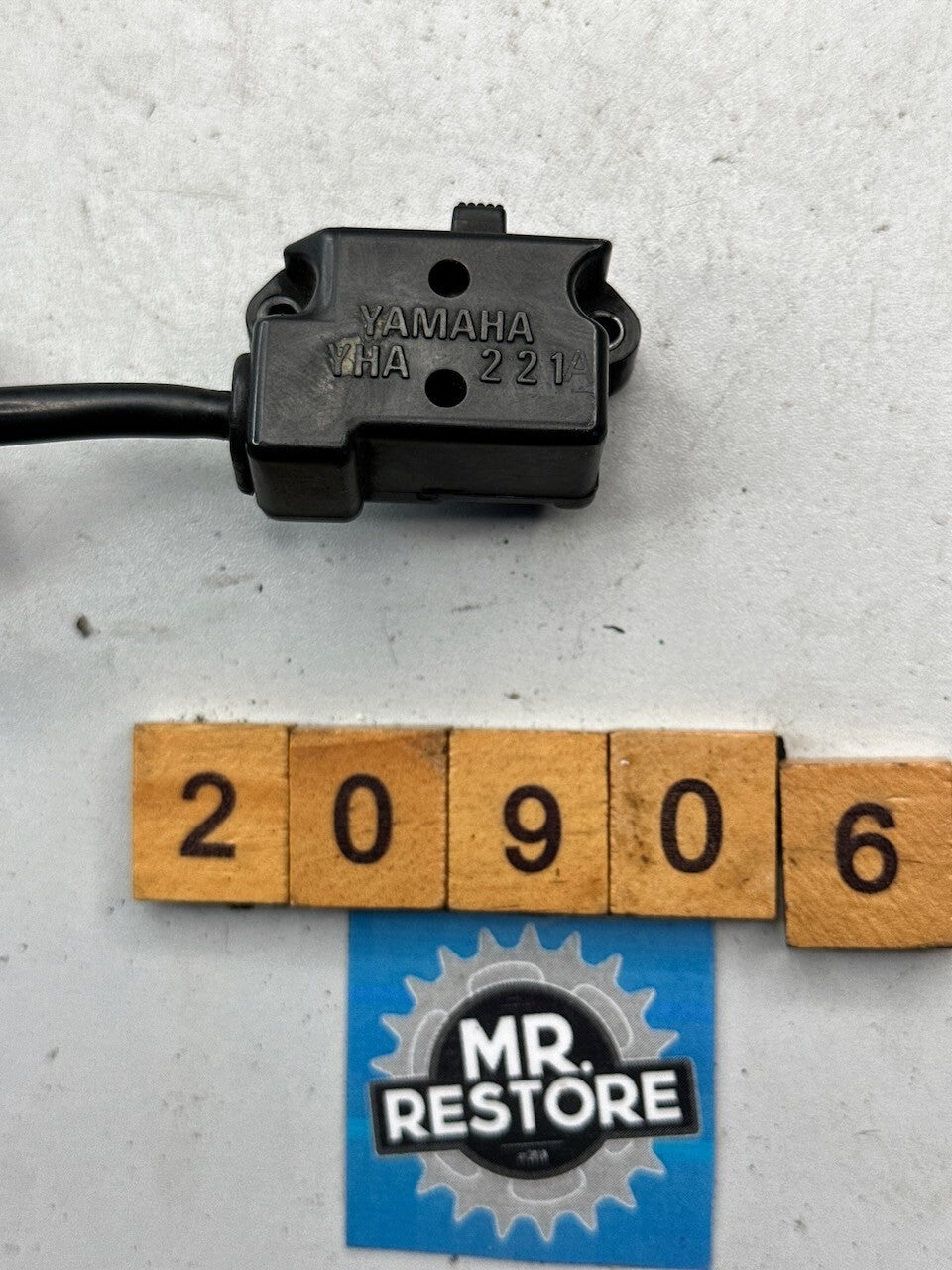Yamaha XV1100 Virago Fuel Reserve Switch YHA-221 3CF-83972