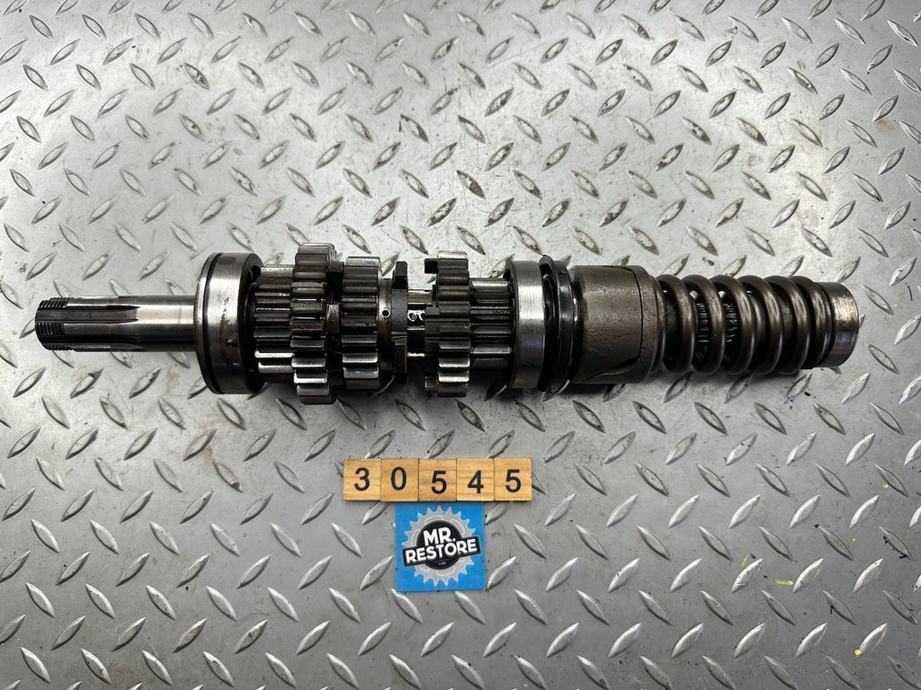 Suzuki GS1100 GS1100G 82-83 Transmission Countershaft 24121-45103  24141-45102