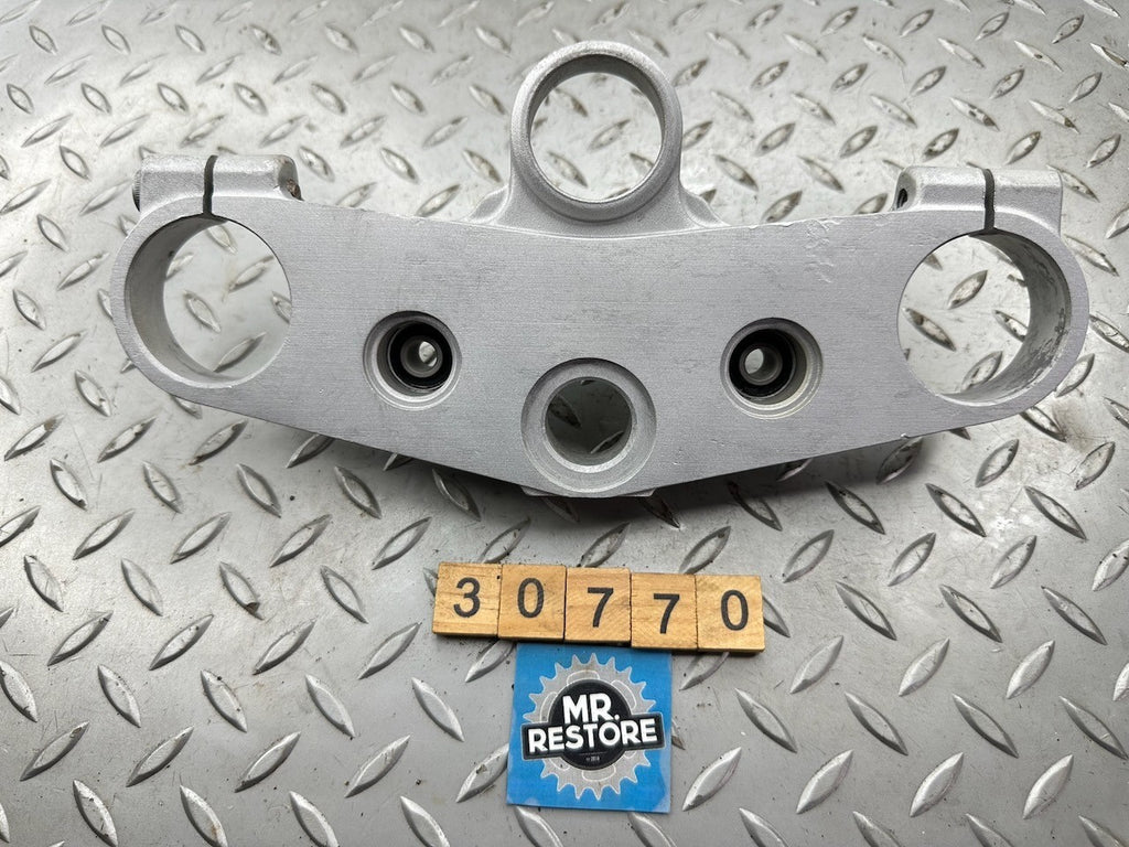 Yamaha FZR1000 EXUP 3GM Upper Fork Clamp Crown Tree