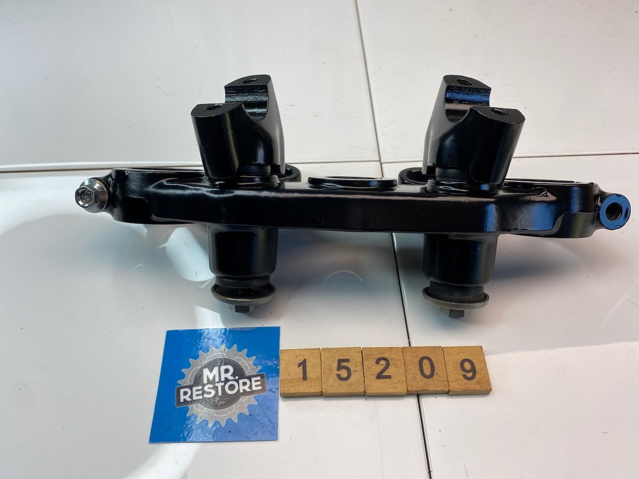Honda FT500 Steering Stem Head & Bar Riser Lowers - Re-painted