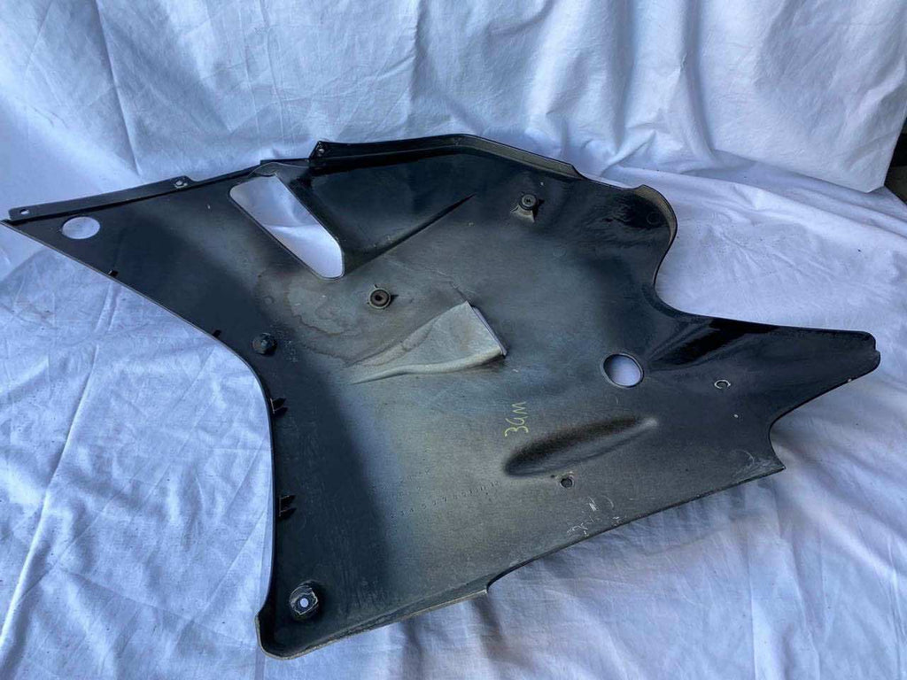 Yamaha FZR1000 EXUP R/H Side Panel - 3GM-2835K Silver